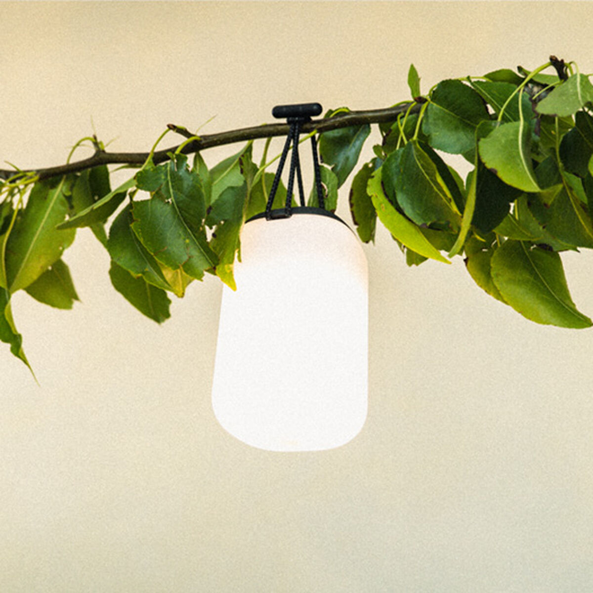 Boulder™ Lantern + 13400 mAh Wireless Powerbank,, large